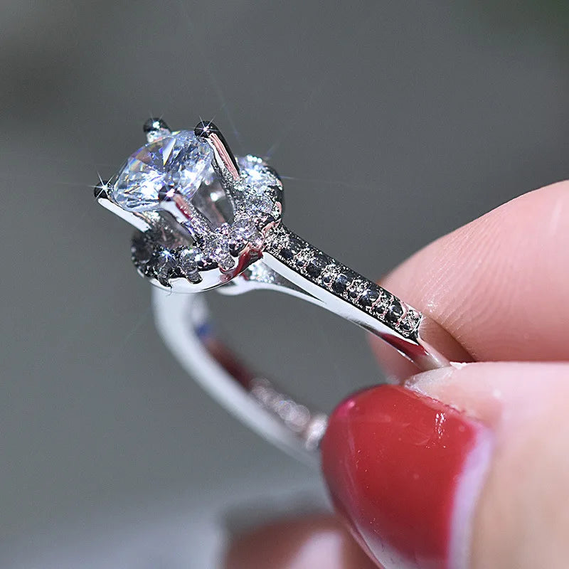 New 925 Sterling Silver Ring Simulation Diamond CZ Ring, Suitable For Female Charm Jewelry Engagement Gifts