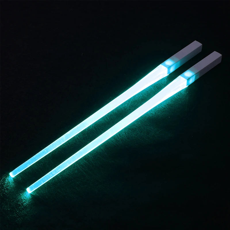 1 paire de baguettes lumineuses à LED pour dîner, fête, vaisselle multicolore, accessoires de cuisine, bâton à LED, ustensiles de cuisine, idée produit