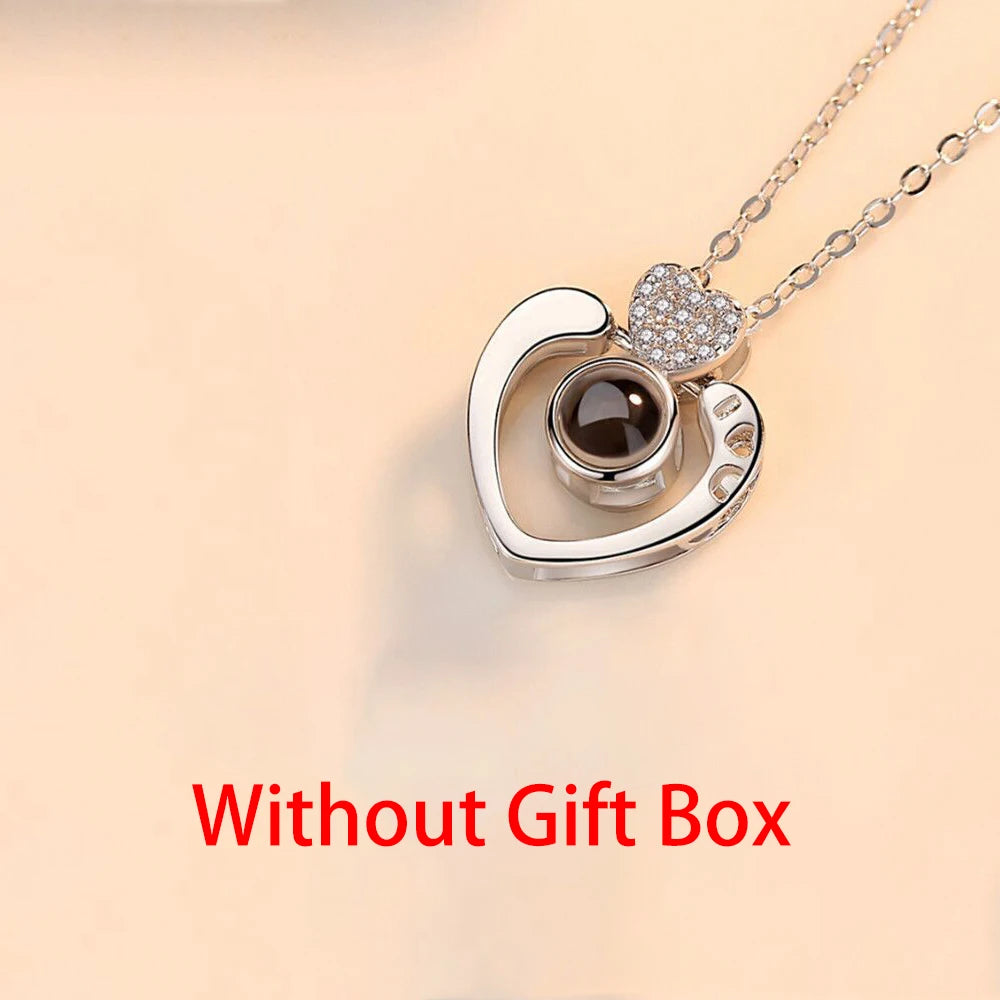 Collier de projection d'amour avec coffret cadeau rose exquis Pendentif I Love You en 100 langues 2023 Nouveauté dans la livraison directe de bijoux romantiques