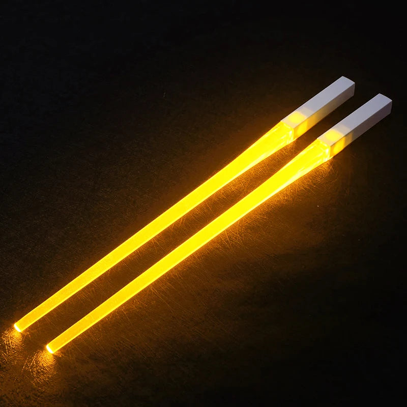 1 paire de baguettes lumineuses à LED pour dîner, fête, vaisselle multicolore, accessoires de cuisine, bâton à LED, ustensiles de cuisine, idée produit